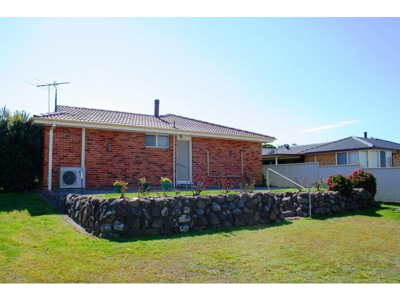 33 Church, Branxton NSW 2335