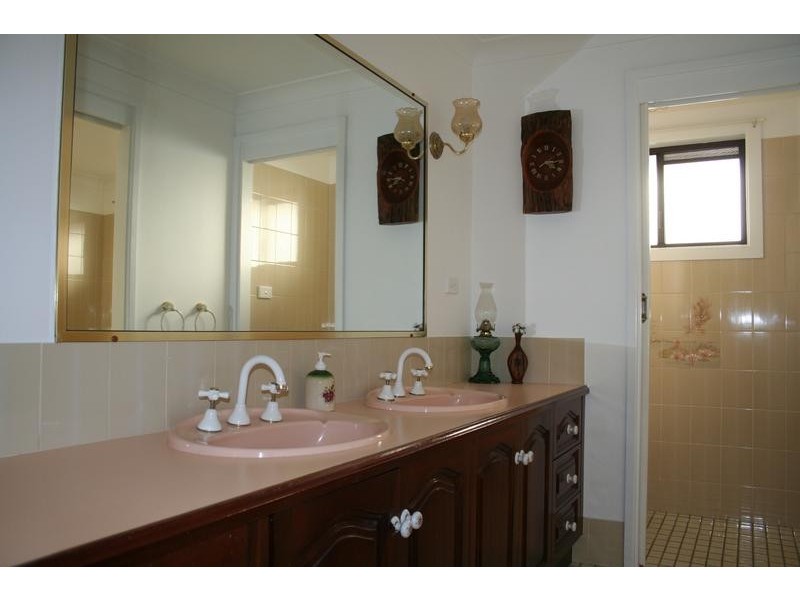 23 Railway, Branxton NSW 2335