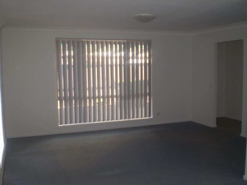 14 lewis Street, Greta NSW 2334