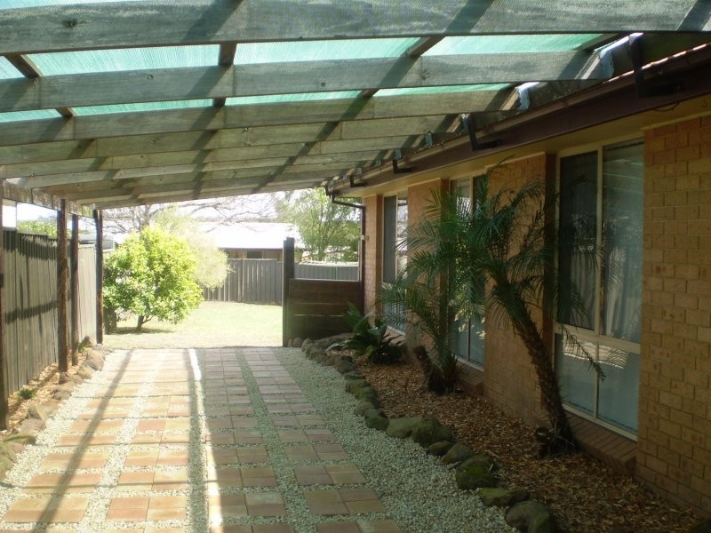 14 lewis Street, Greta NSW 2334