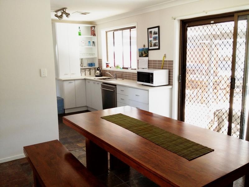 26 Thomas, North Rothbury NSW 2335