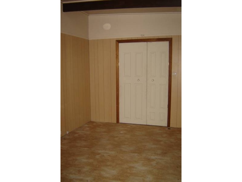 Short, Branxton NSW 2335