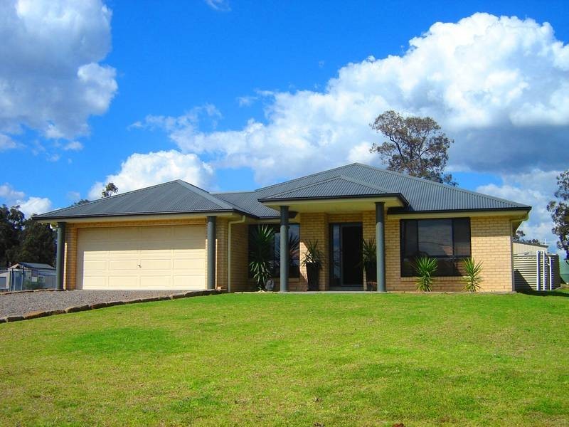12 Highfeild Way, Branxton NSW 2335