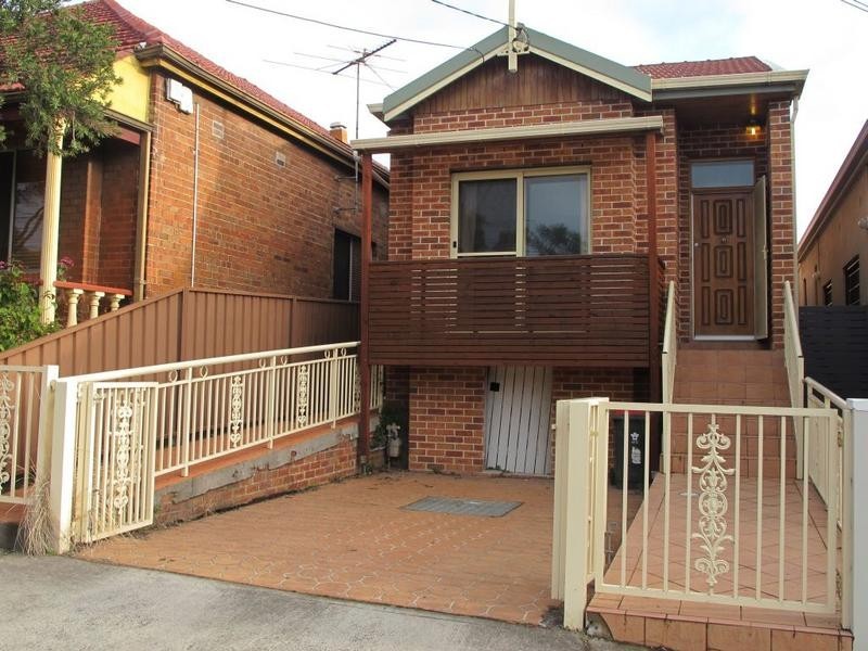 22 Frederick Street, St Peters NSW 2044