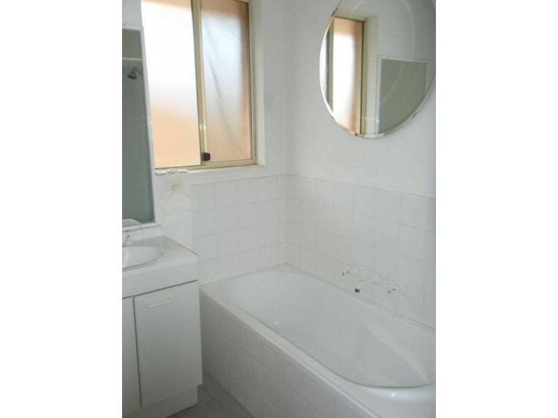 8/1 Hill Street, Marrickville NSW 2204