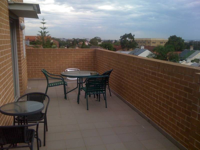 9/441 King Street, Newtown NSW 2042