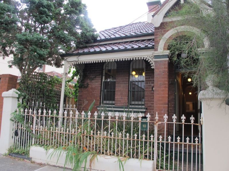 10 Holmwood Street, Newtown NSW 2042