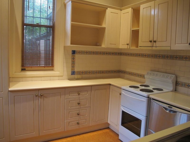 10 Holmwood Street, Newtown NSW 2042