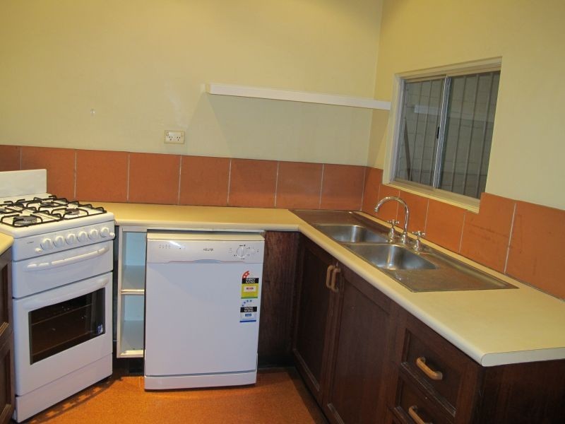 7 Council Street, St Peters NSW 2044