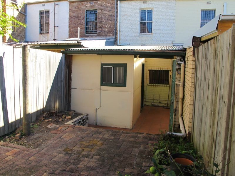 7 Council Street, St Peters NSW 2044