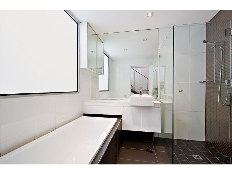 1/6-8 London Street, Enmore NSW 2042