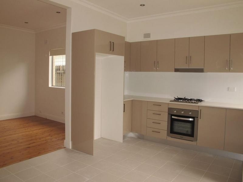 4 Holmwood Street, Newtown NSW 2042