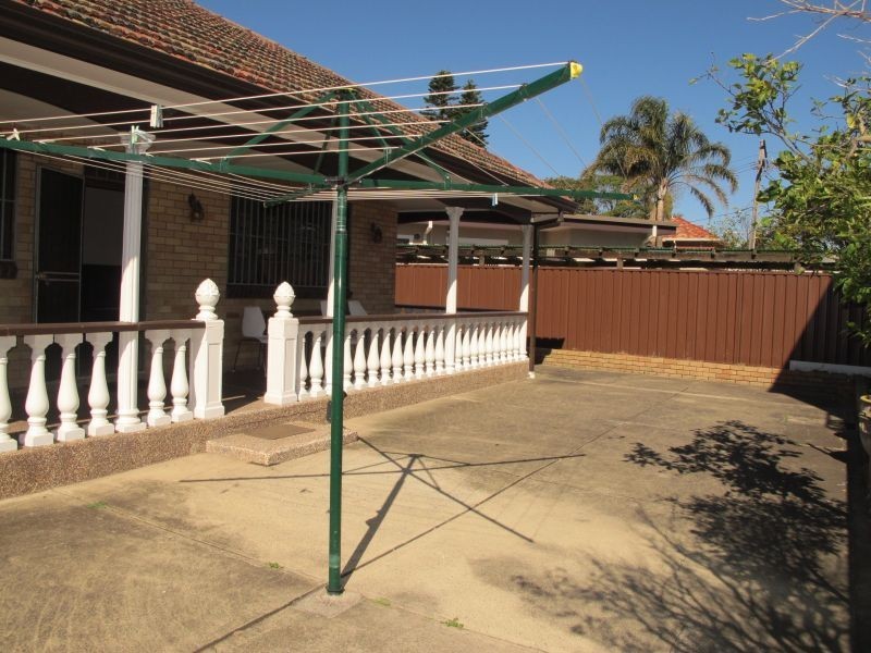 229 West Botany Street, Banksia NSW 2216