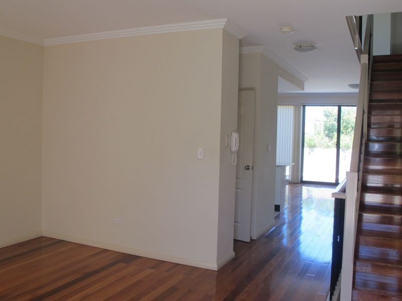 1/14-18 Mary Street, St Peters NSW 2044