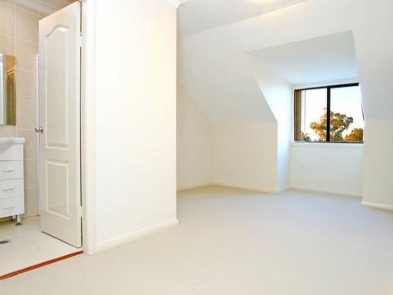 9/14-18 Mary Street, St Peters NSW 2044