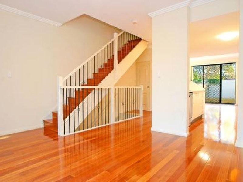 9/14-18 Mary Street, St Peters NSW 2044