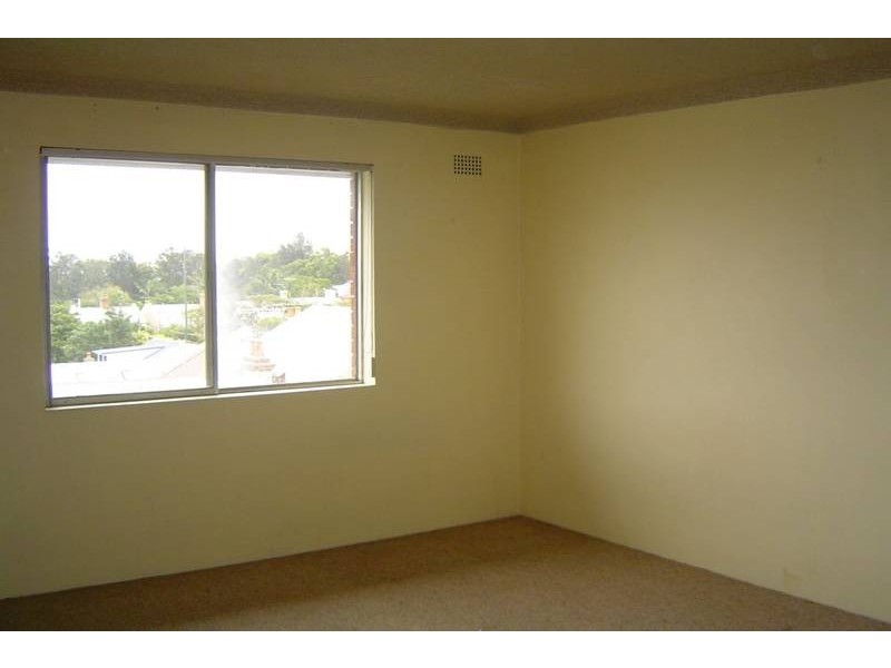 18/8-12 Kent Street, Newtown NSW 2042