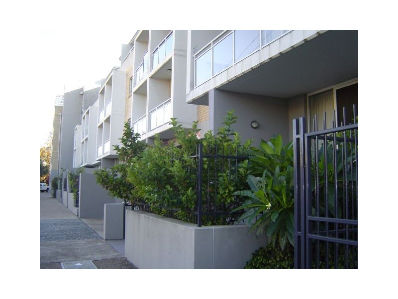 6/4 Gillespie Avenue, Alexandria NSW 2015