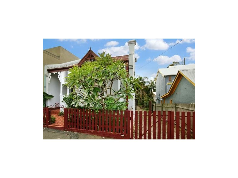 16 Devine Street, Erskineville NSW 2043