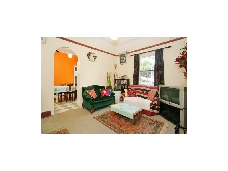 16 Devine Street, Erskineville NSW 2043