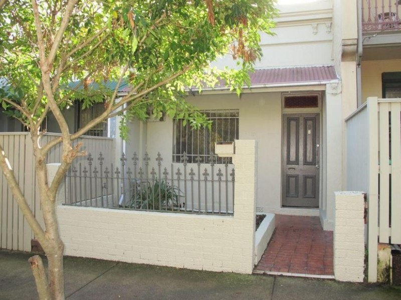 11 Laura Street, Newtown NSW 2042