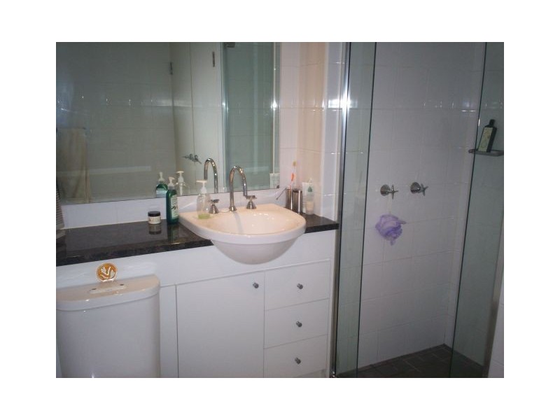 212/221 Sydney Park Road, Erskineville NSW 2043