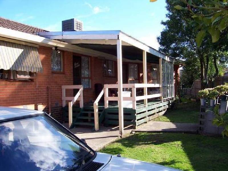 2 Drovers Walk, Chirnside Park VIC 3116