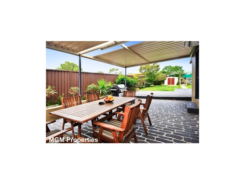 9 McBurney Ave, Mascot NSW 2020