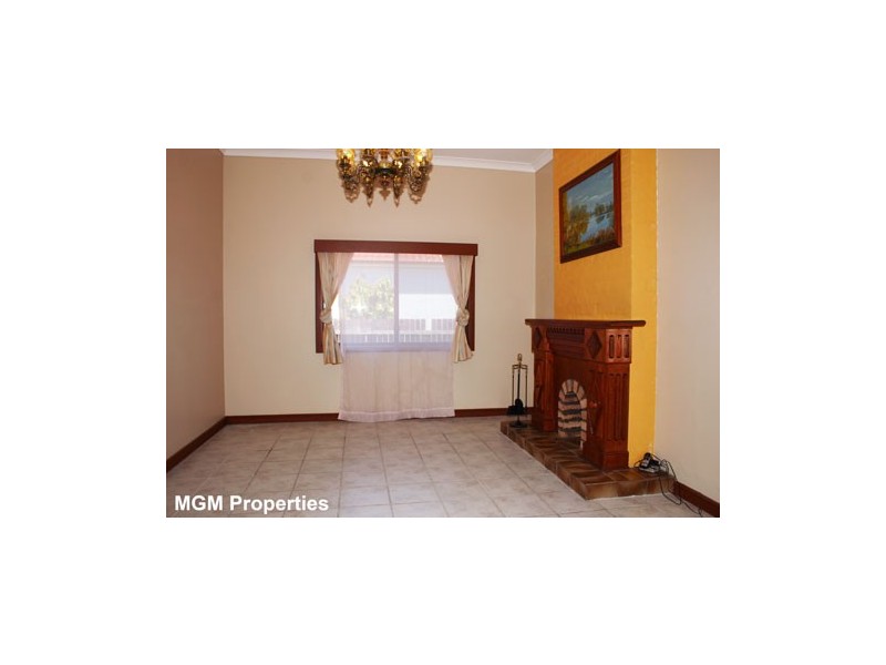 117 Sutherland St, Mascot NSW 2020