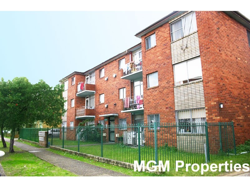 12/27 Mascot Drive, Eastlakes NSW 2018