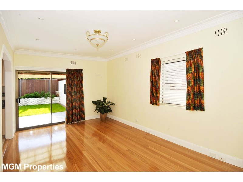 2 Harry Street, Eastlakes NSW 2018
