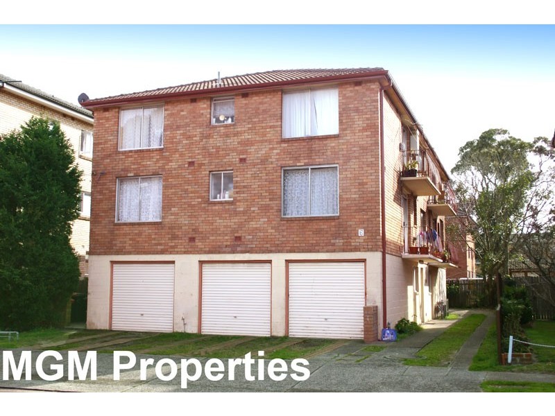 2/6 Evans Avenue, Eastlakes NSW 2018