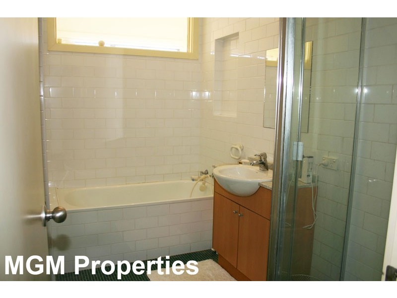 2/10 George Street, Eastlakes NSW 2018