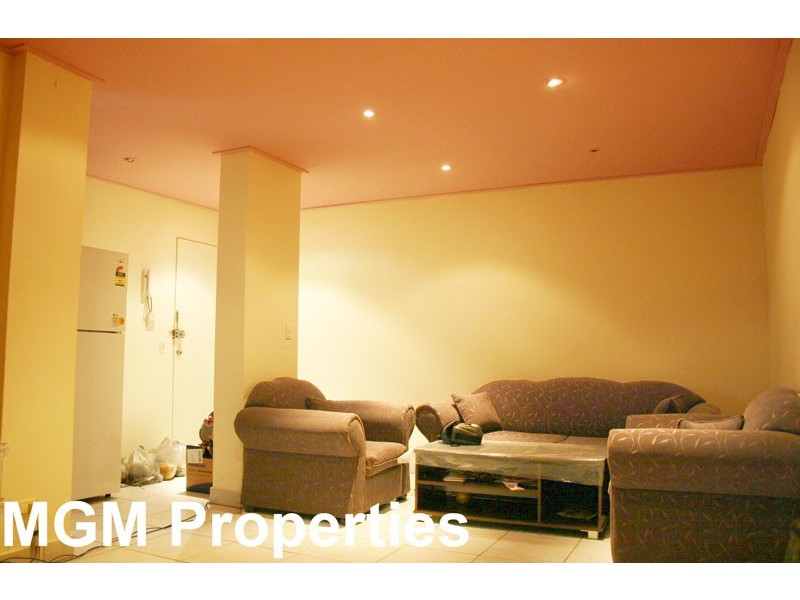 4/33 Mascot Drive, Eastlakes NSW 2018