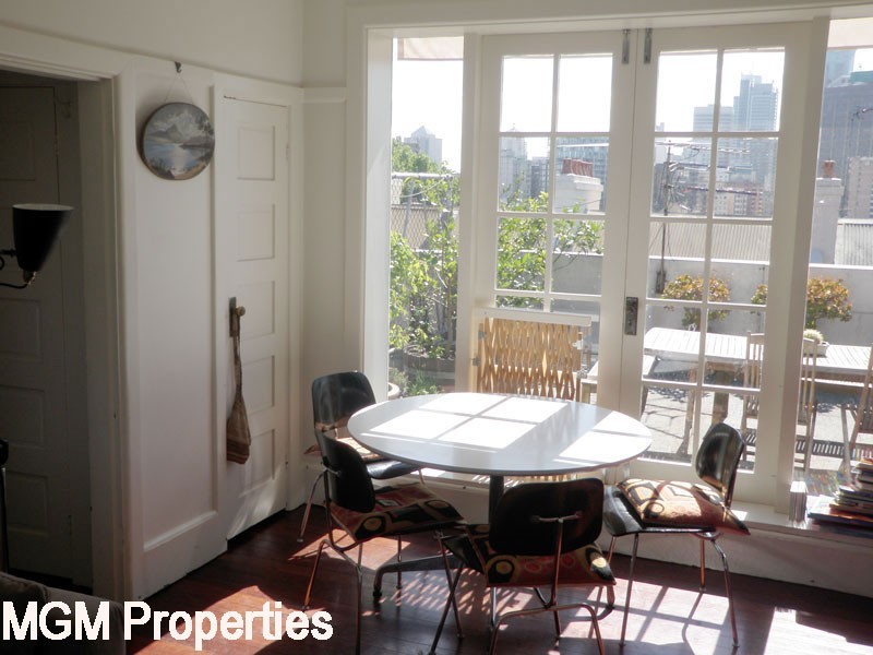 102 Burton Street, Darlinghurst NSW 2010