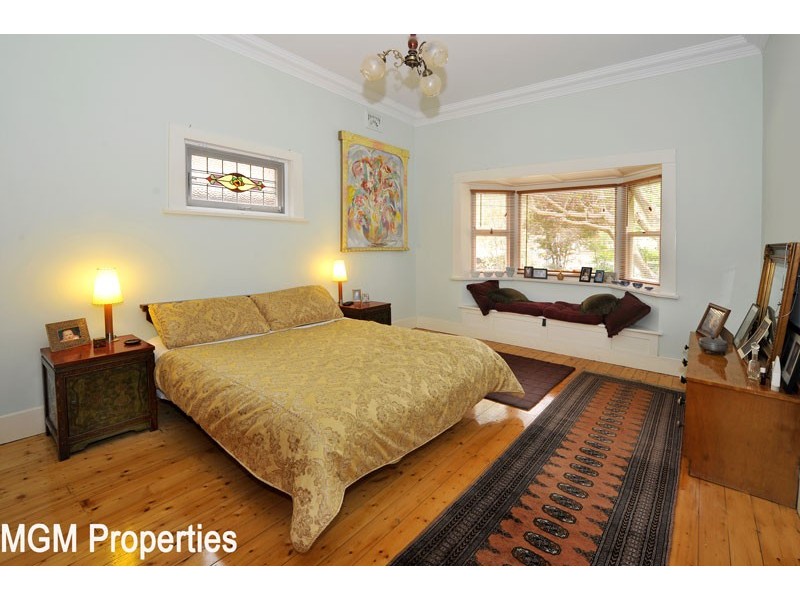 17 Day Avenue, Kensington NSW 2033