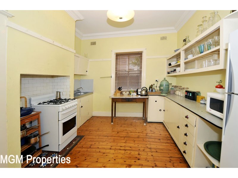 17 Day Avenue, Kensington NSW 2033