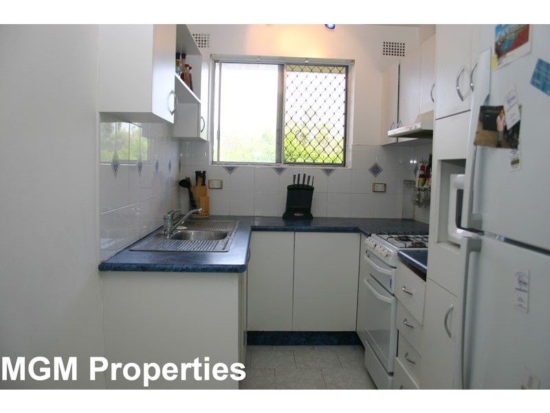 9/8 St. Helena Parade, Eastlakes NSW 2018