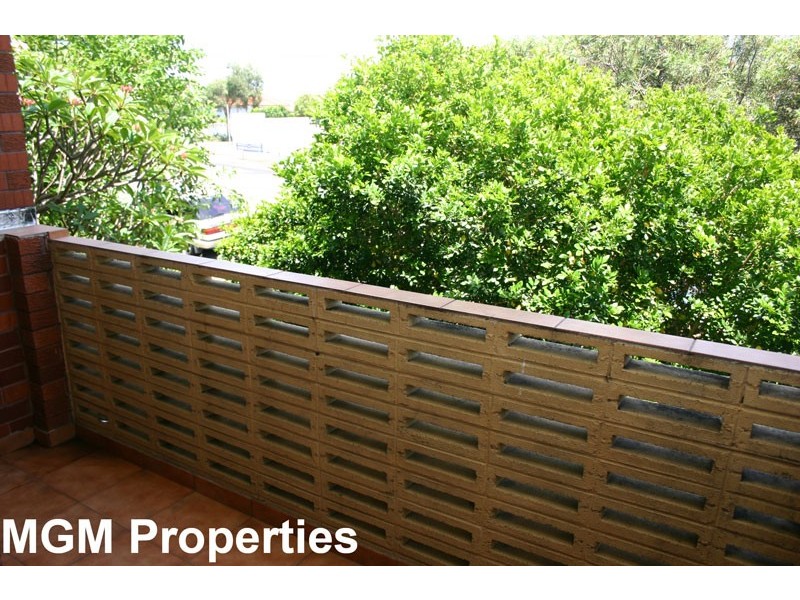 9/8 St. Helena Parade, Eastlakes NSW 2018