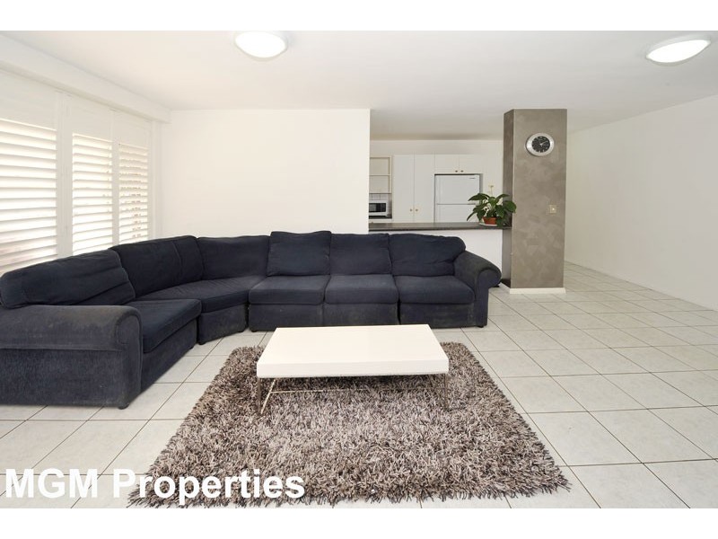 2/8 Evans Avenue, Eastlakes NSW 2018