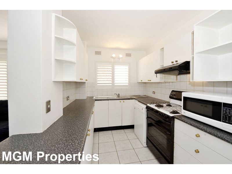 2/8 Evans Avenue, Eastlakes NSW 2018