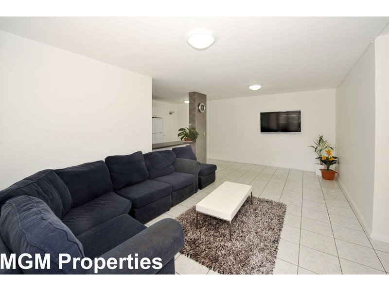 2/8 Evans Avenue, Eastlakes NSW 2018