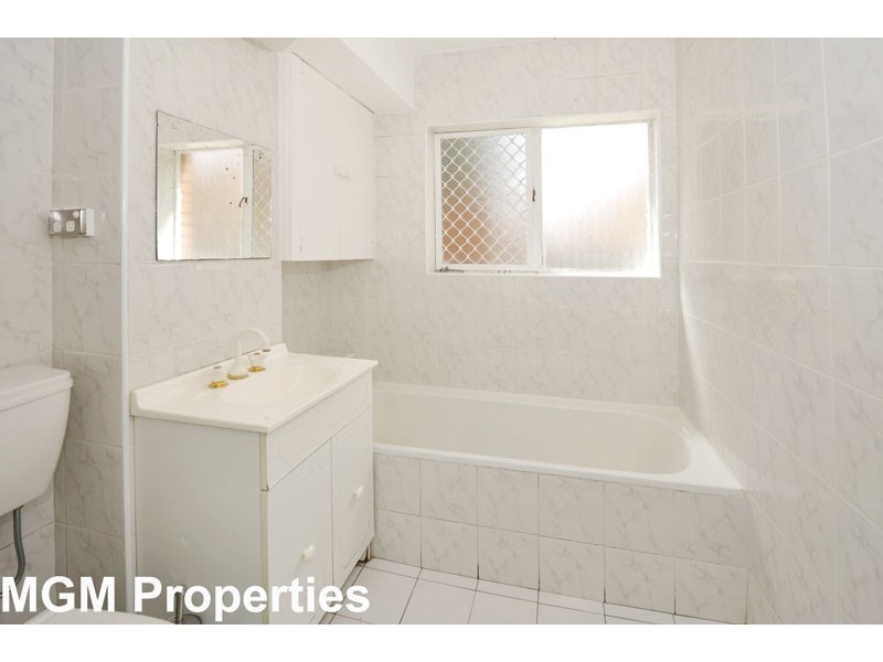 2/8 Evans Avenue, Eastlakes NSW 2018