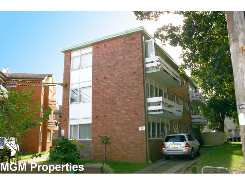 2/2 O’Rourke Crescent, Eastlakes NSW 2018