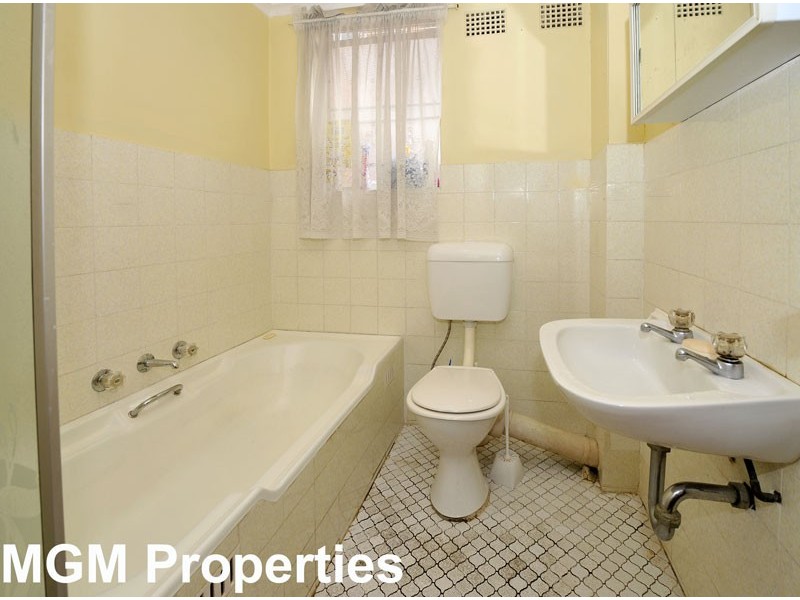 2/864 Botany Road, Mascot NSW 2020