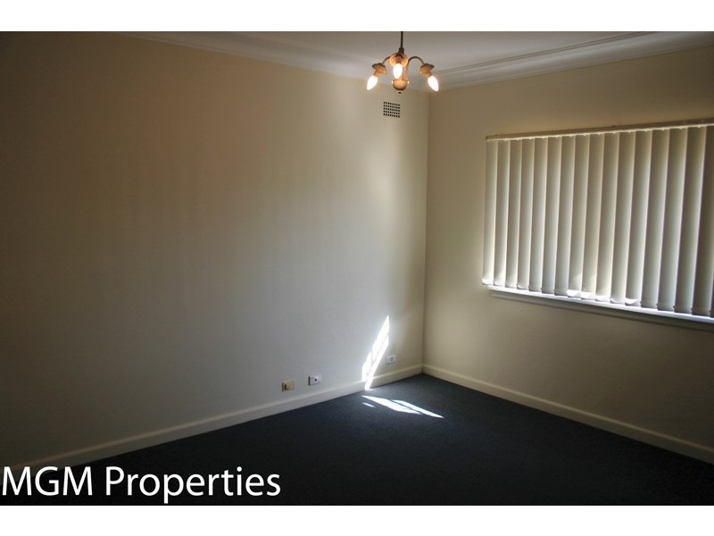 76 Vernon Avenue, Eastlakes NSW 2018