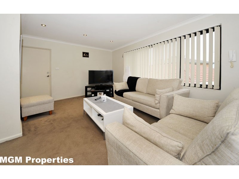 4/9 Florence Avenue, Eastlakes NSW 2018