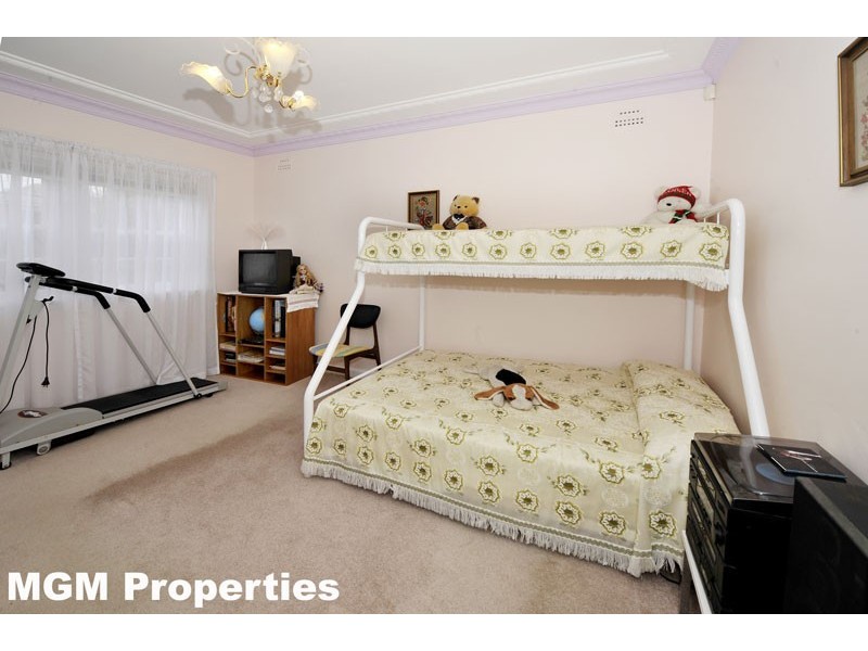 118 Florence Avenue, Eastlakes NSW 2018