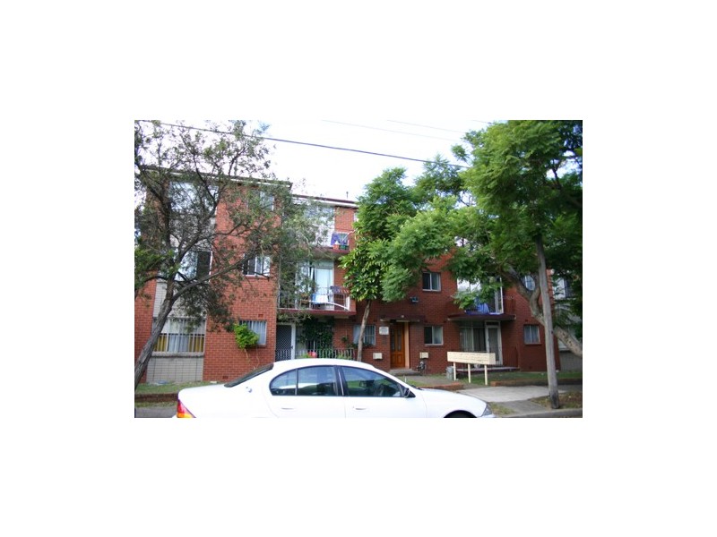 14 Barber Avenue, Eastlakes NSW 2018