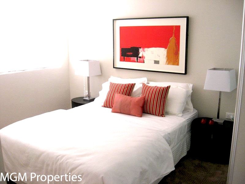 10 Evans Ave, Eastlakes NSW 2018